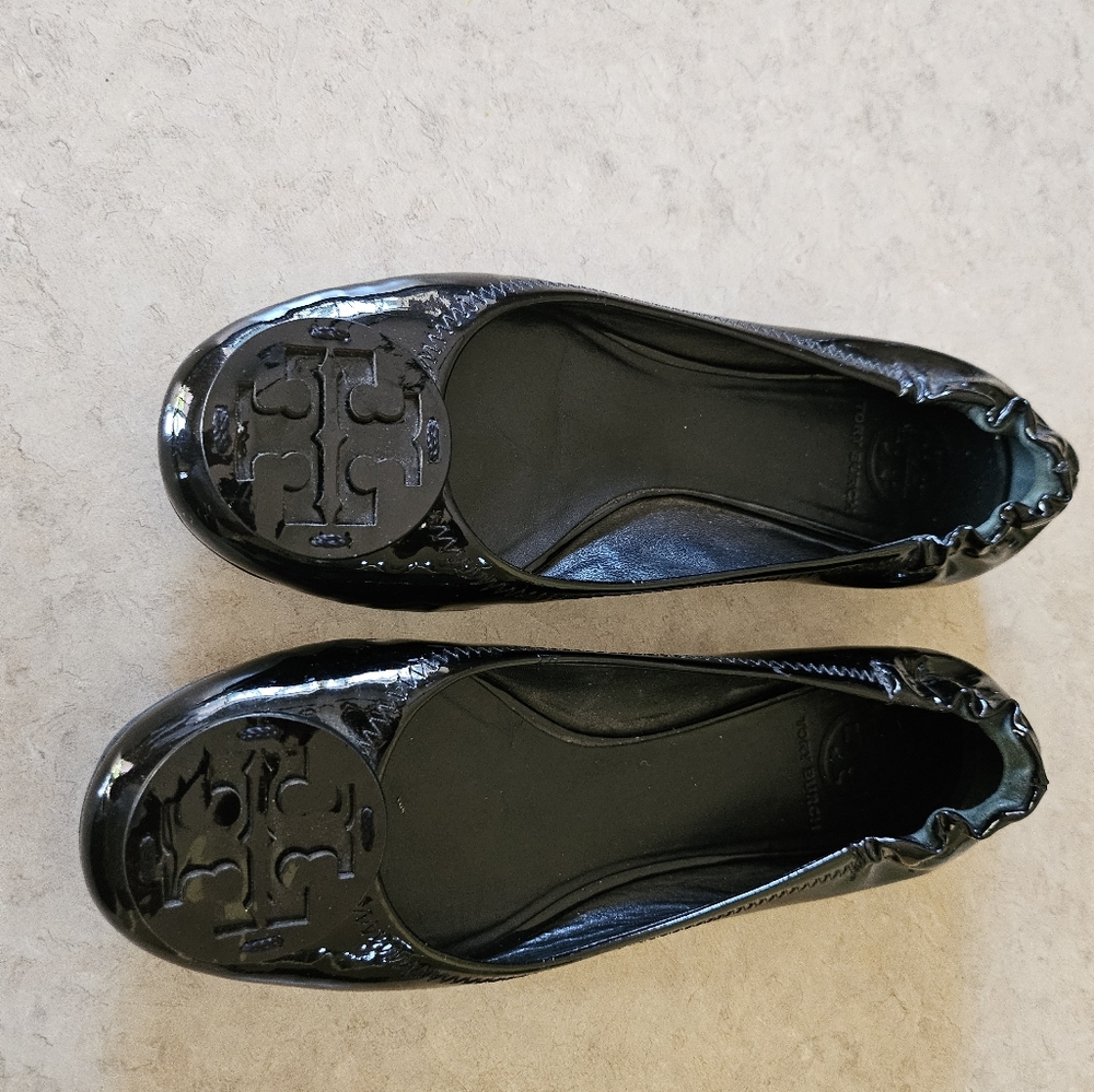 Tory brush  Reva ballet flat. Size 8